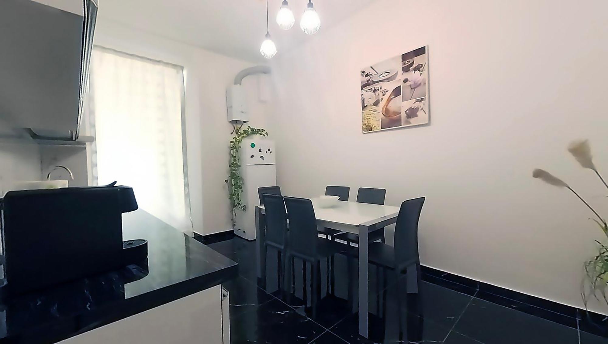 Tra Centro E Mare - Intero Appartamento Con Parcheggio ซาโวนา ภายนอก รูปภาพ