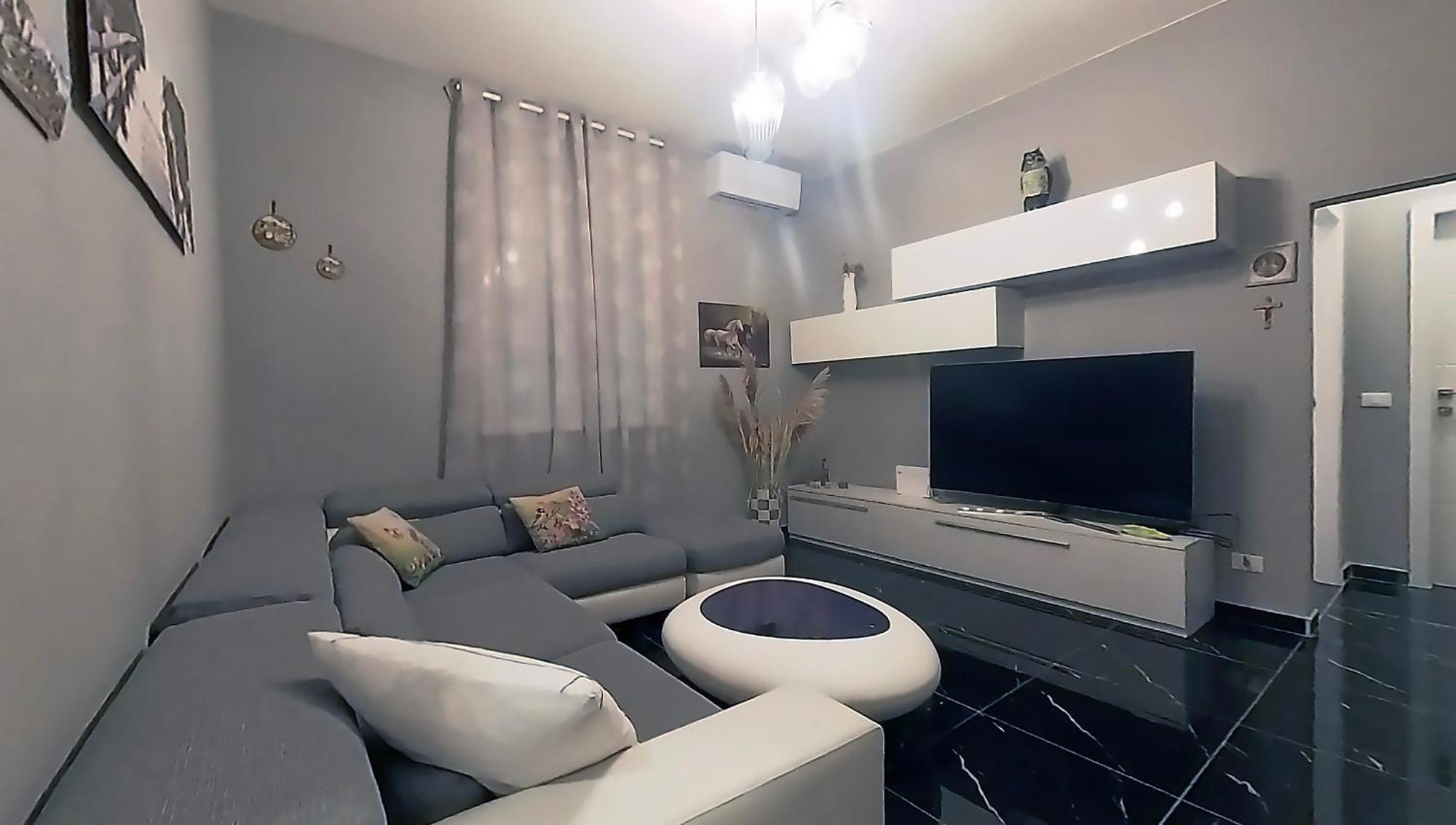Tra Centro E Mare - Intero Appartamento Con Parcheggio ซาโวนา ภายนอก รูปภาพ